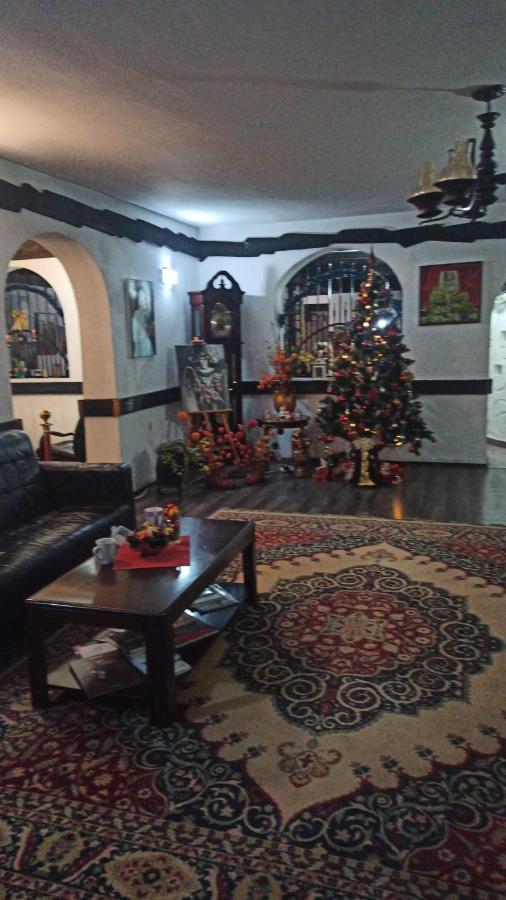Casa Octavian Otel Sucevita Dış mekan fotoğraf
