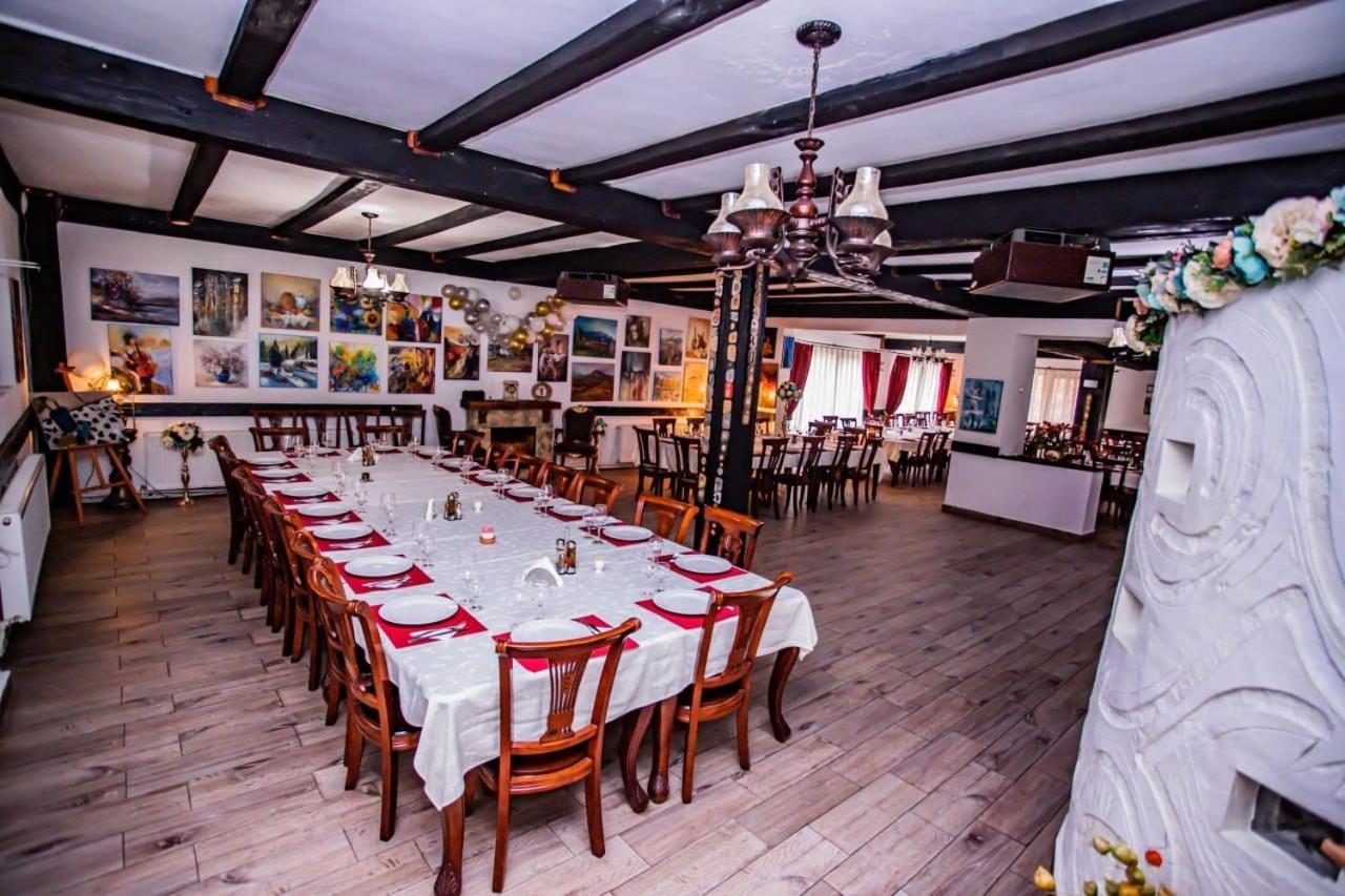 Casa Octavian Otel Sucevita Dış mekan fotoğraf