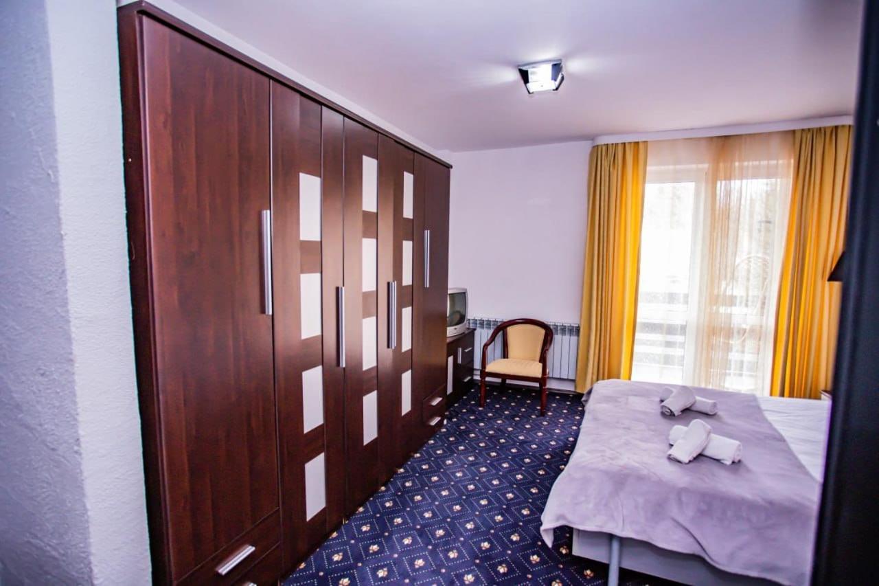 Casa Octavian Otel Sucevita Dış mekan fotoğraf