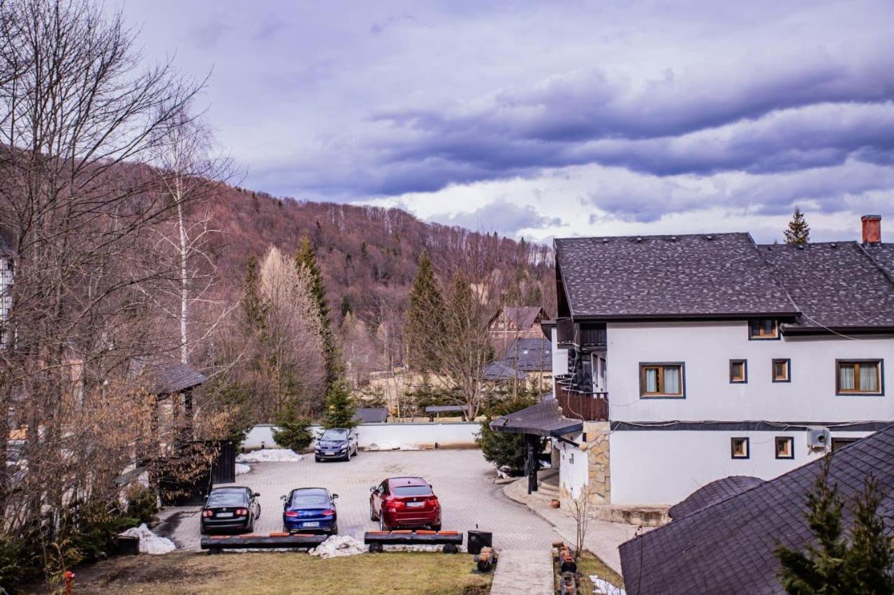 Casa Octavian Otel Sucevita Dış mekan fotoğraf