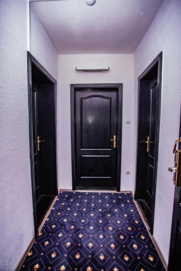 Casa Octavian Otel Sucevita Dış mekan fotoğraf