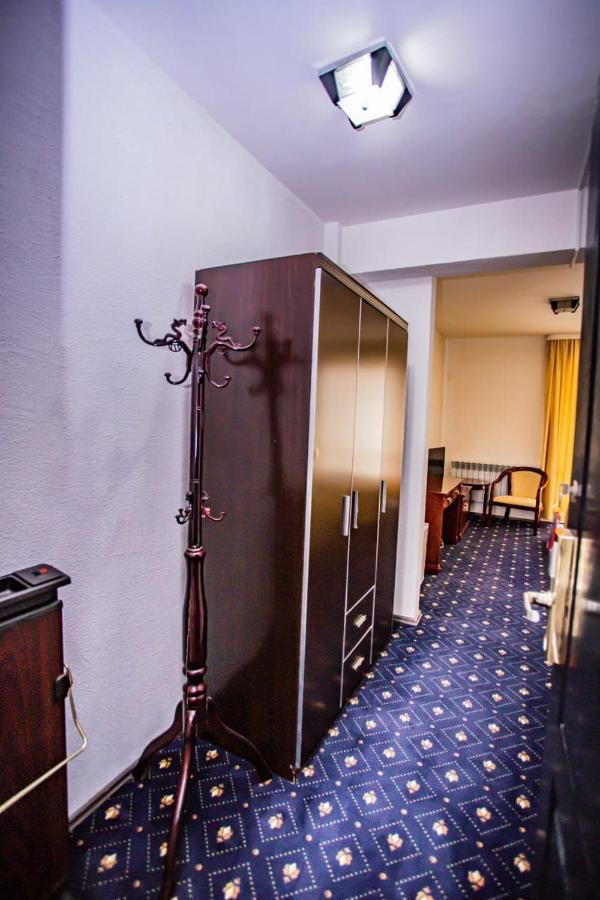 Casa Octavian Otel Sucevita Dış mekan fotoğraf