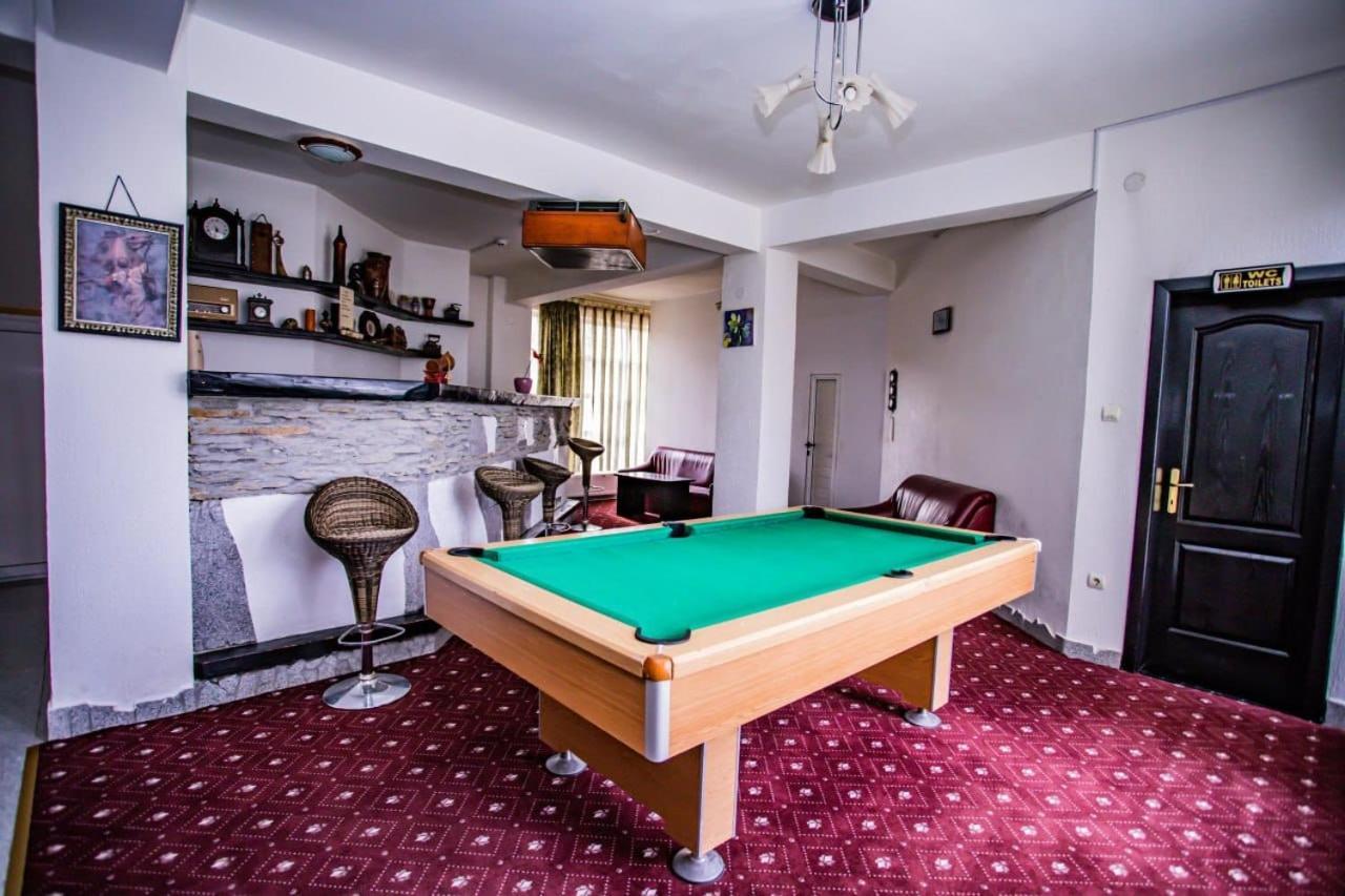 Casa Octavian Otel Sucevita Dış mekan fotoğraf